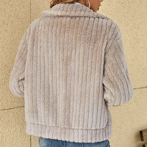 Cardigan elegante da donna