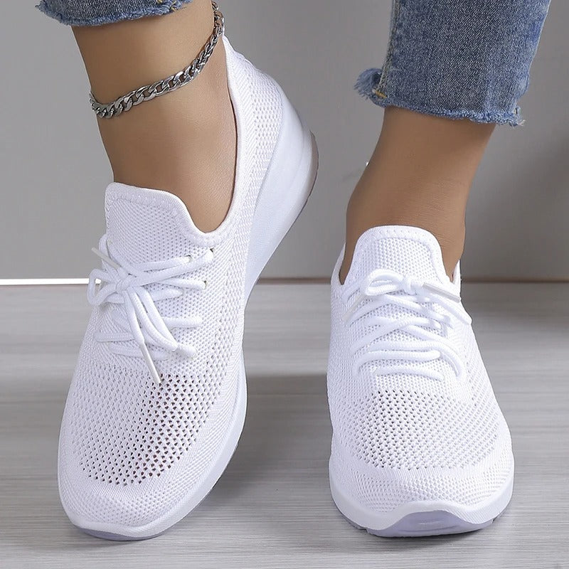 Sneakers da Donna in Maglia Elastica con Suola in Gomma